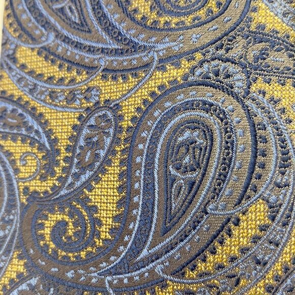 ProntoUomo platinum Mens wearhouse baby blue butter yellow paisley regular - Picture 3 of 7